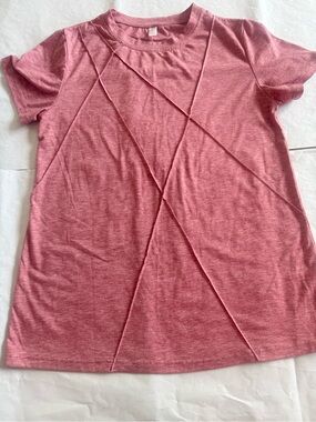 Women’s Pink Short-Sleeve Crewneck Top with Diagonal Seams